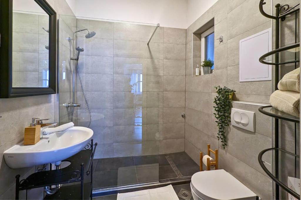 True Zagreb Centrally Located & Spacious Apartment المظهر الخارجي الصورة